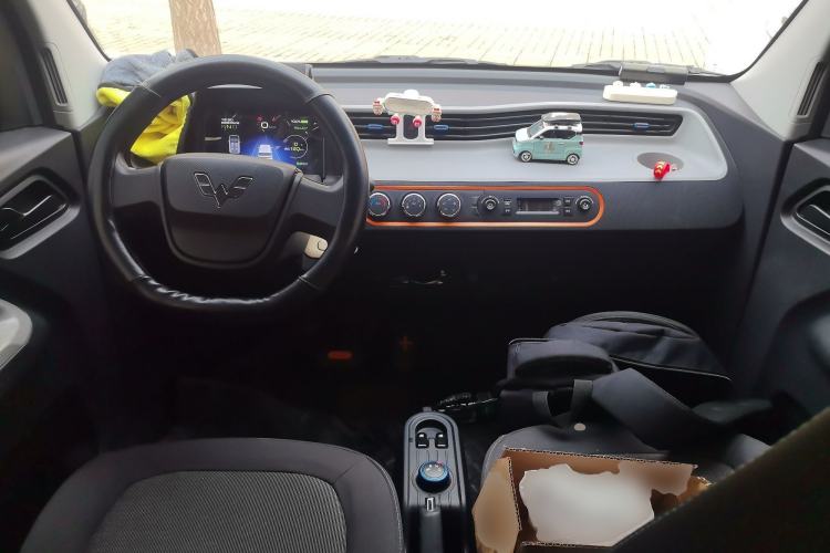 Used Wuling Hongguang MINIEV 2021 Macaron Fashion Model Lithium Iron Phosphate
