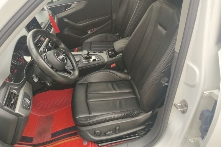 Used Audi A4L 2018 30th Anniversary Edition 40 TFSI Trendy Model
