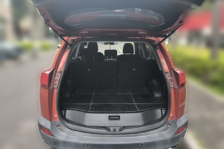 Used Toyota RAV4 2013 2.0L CVT Four-Wheel Drive Fashion Edition