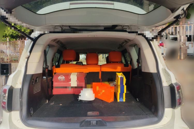 Used Nissan Patrol 2018 4.0L LinkedIn Edition Trunk