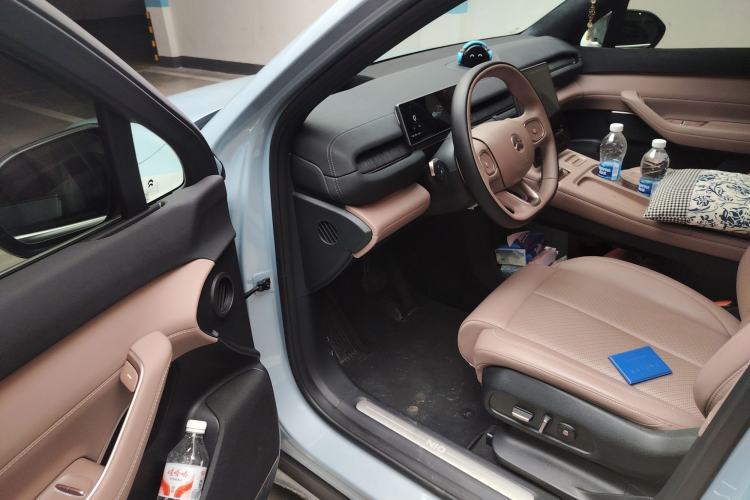 Used Nio EC6 2024 75 kWh