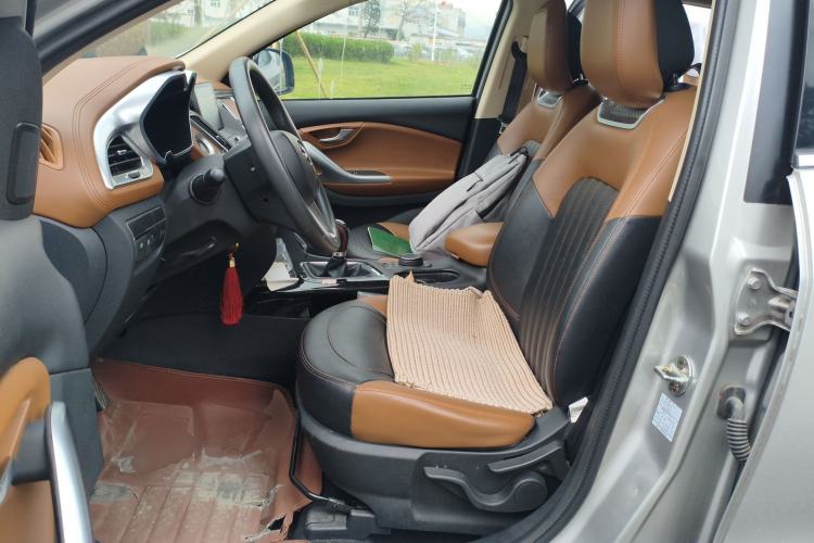 Used Soueast DX7 2015 1.5T Manual Elite Model