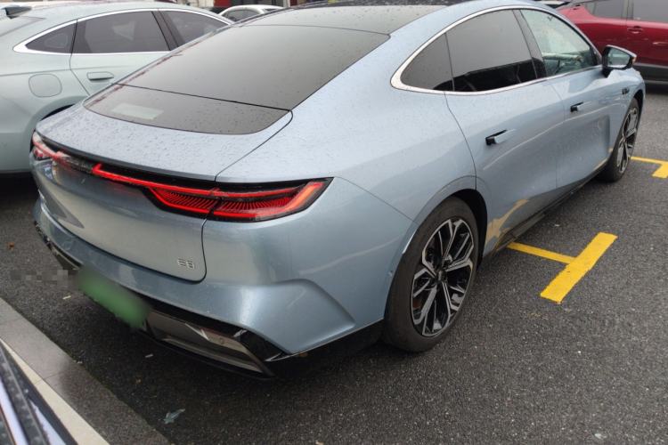 Used Geely Galaxy E8 2025 700 km Long-Range Intelligent Driving Version