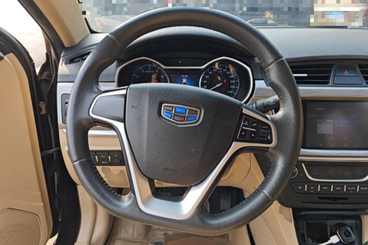 Used Geely Auto Emgrand 2017 Sedan Million Edition 1.5L Manual Luxury Model
