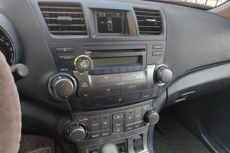 Used Toyota Highlander 2013 2.7L Two-Wheel Drive 7-Seater Zijin Edition
