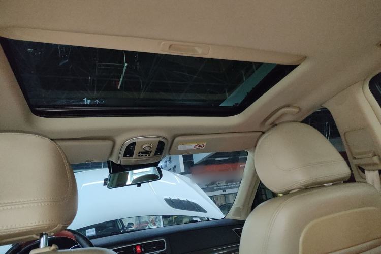 Used Haval H8 2015 2.0T Four-Wheel Drive Standard Version
