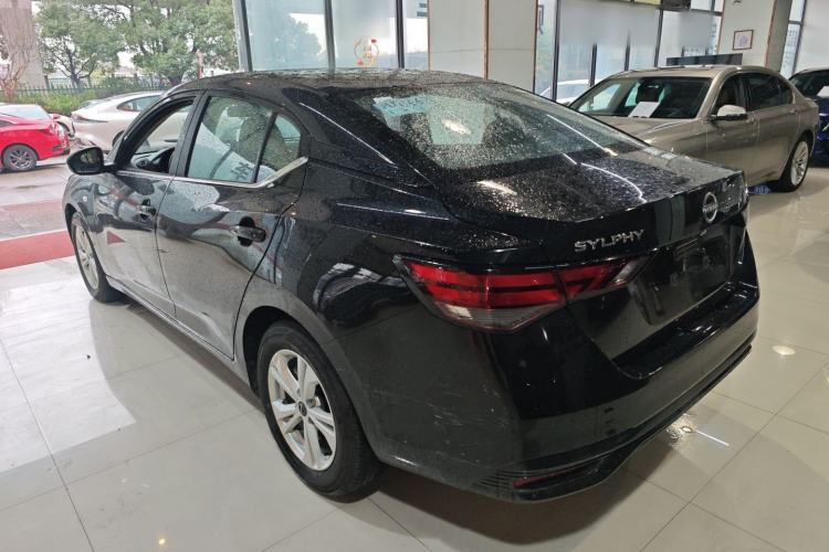 Used Nissan Sylphy 2026 Model 1.6L CVT Genuine Edition Exterior 2