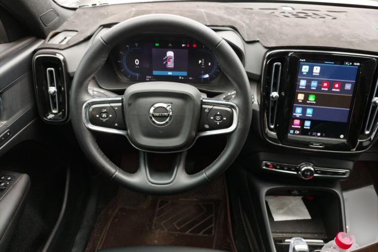 Used Volvo XC40 2023 B3 Zhiyuan Luxury Edition
