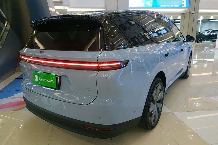 Used Li Auto i8 2025 Model Standard Version Rear Right 45 Deg