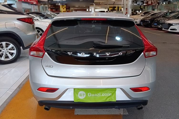 Used Volvo V40 2015 1.6T Zhiyi Edition Rear