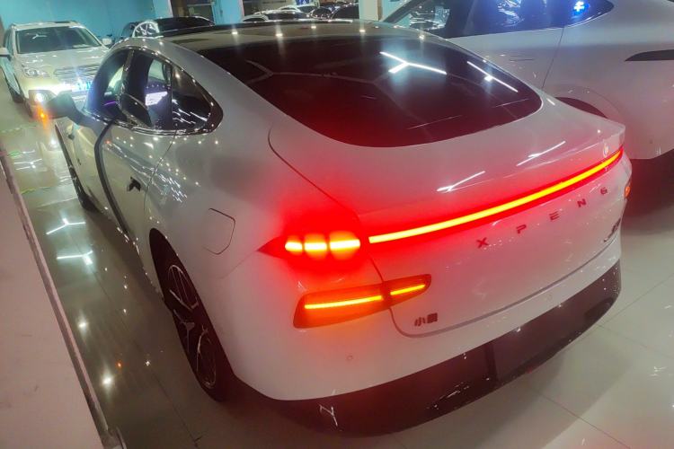 Used XPeng P7 2023 P7i 610 Max Performance Edition