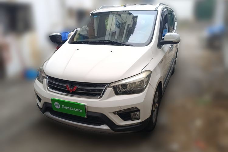 Used Wuling Hongguang 2016 1.5L S1 Deluxe Model China V-standard