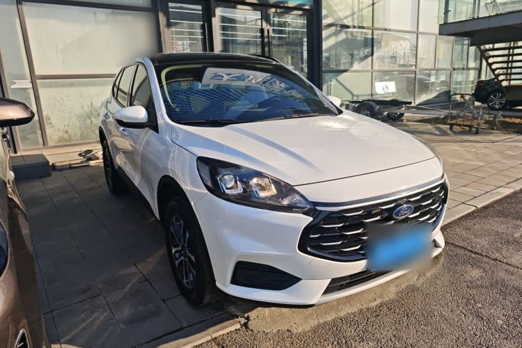 Used Ford Escape 2020 EcoBoost 245 Two-Wheel-Drive Comfort Edition Front Right 45 Deg