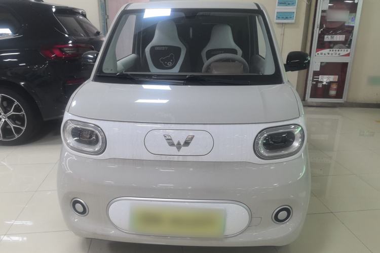 Used Wuling Hongguang MINIEV 2024 3rd Generation 215km Youth Edition Front