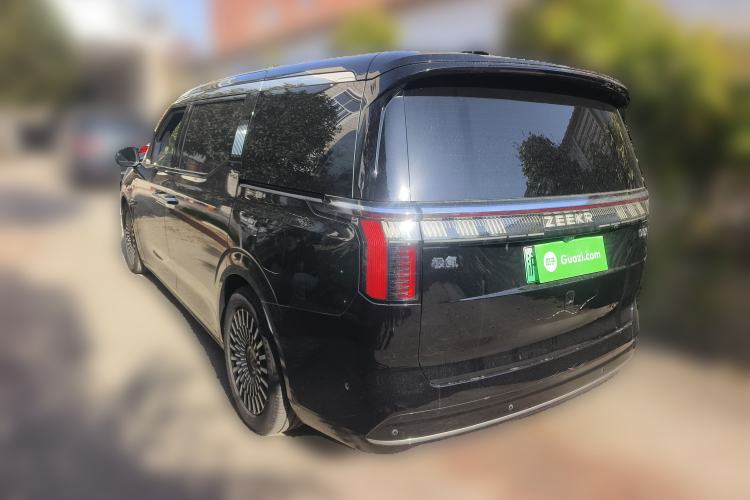 Used Zeekr 009 2022 WE Edition
