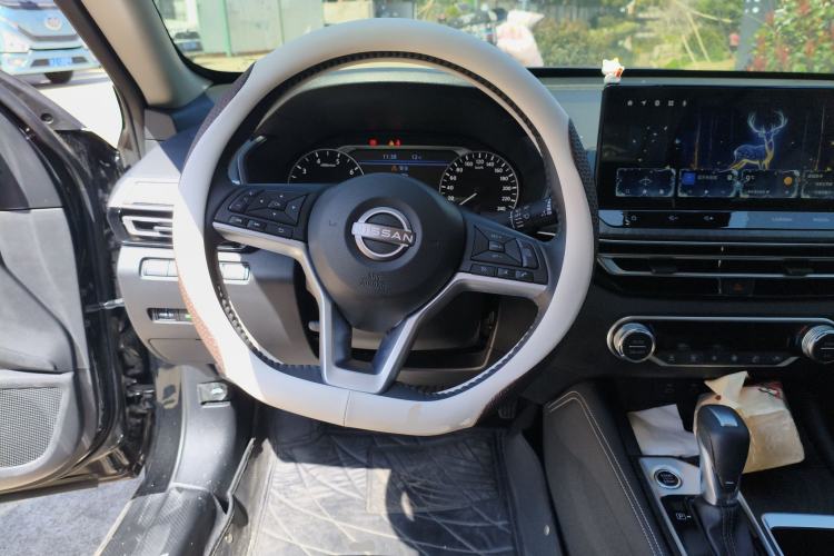 Used Nissan Teana 2022 2.0L XL-TLS Enjoyment Edition
