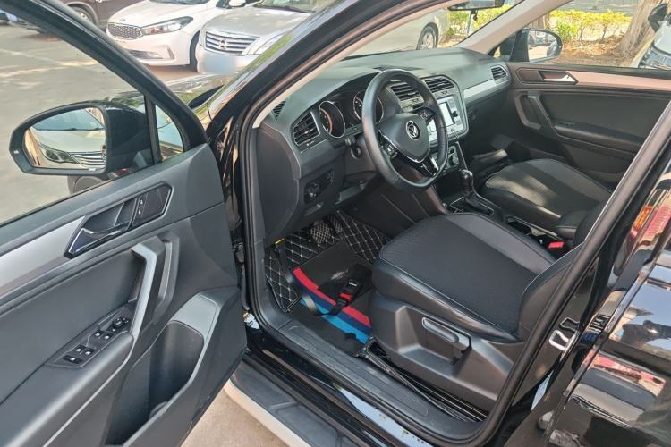 Used Volkswagen Tiguan L 2021 330TSI Automatic Two-Wheel Drive Comfort Edition