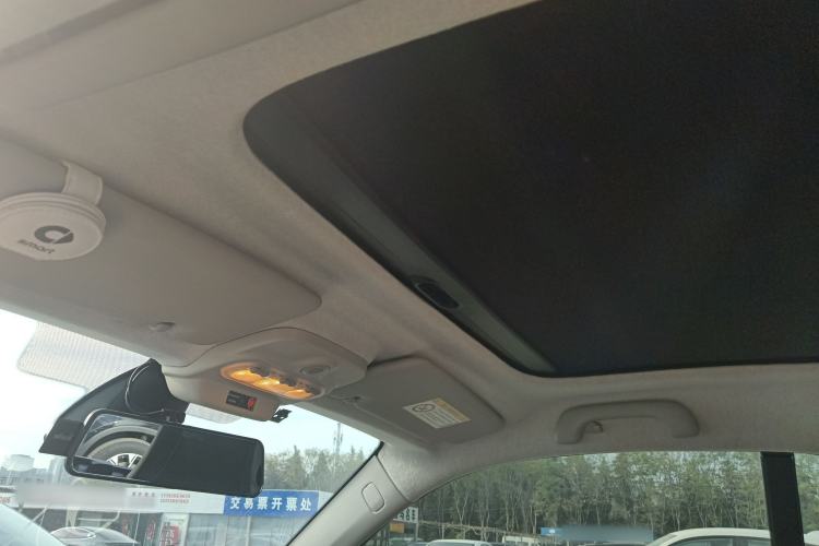 Used smart fortwo 2016 0.9T 66kW Hardtop Pioneer Edition Headliner