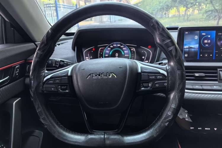 Used Dongfeng Aeolus Yixuan 2021 230T Automatic Glory Edition