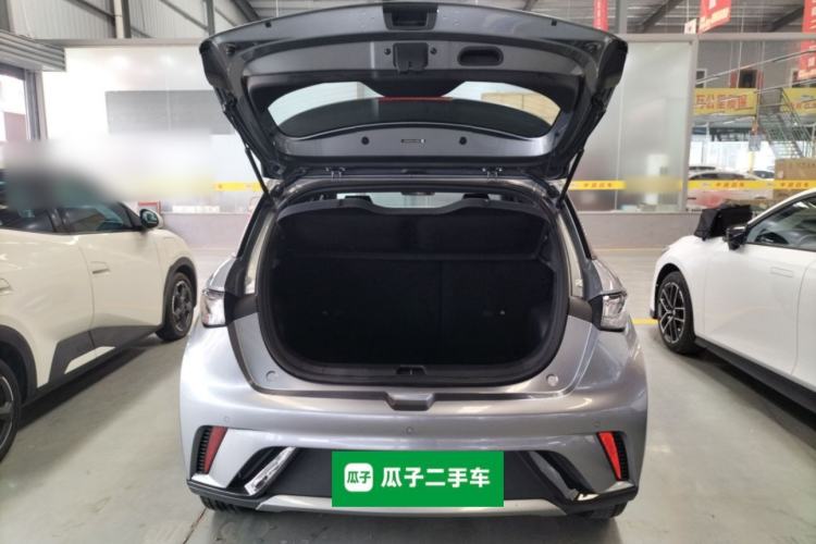 Used BYD Dolphin 2023 420 km Fashion Edition