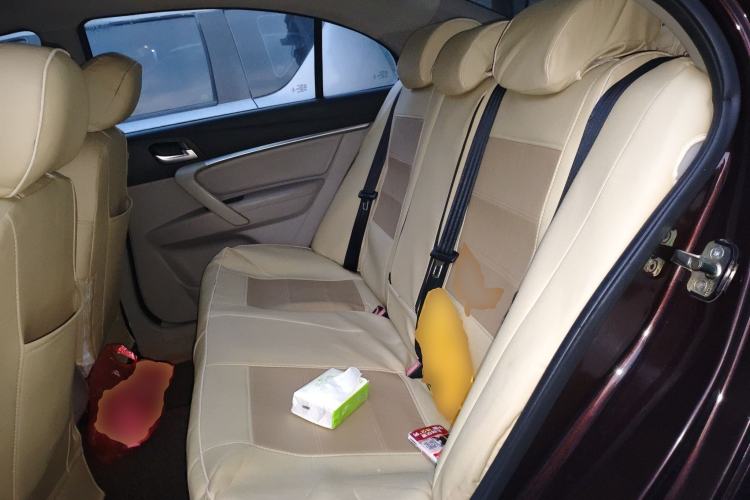 Used Geely Auto Emgrand 2014 Sedan 1.5L Manual Fashion Edition
