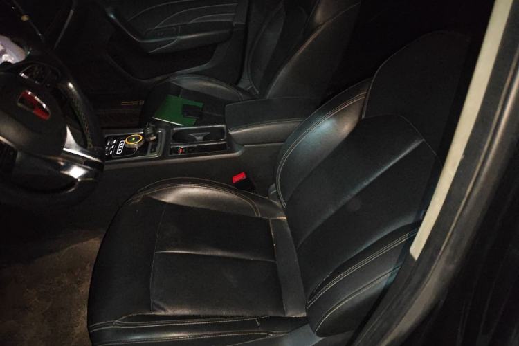 Used Roewe i6 New Energy 2017 45T Hybrid Connect & Smart Enjoyment Edition
