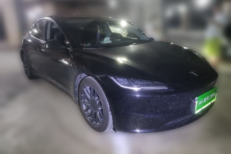 Used Tesla Model 3 2023 Long-Range All-Wheel-Drive Version