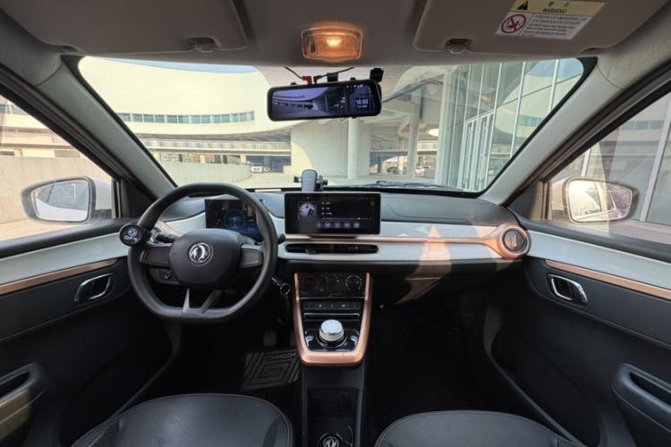 Used Dongfeng NAMMI BOX 2022 Chasing Wind Edition 331 km Standard Model