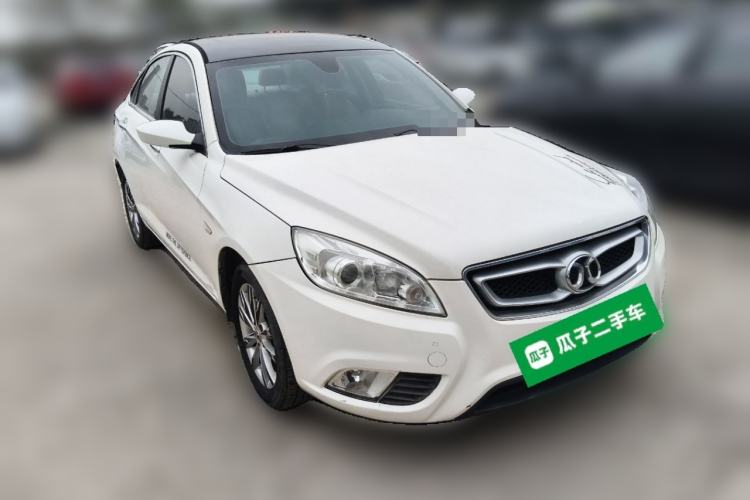 Used BAIC Senova D50 2014 1.5L manual comfort version Front Right 45 Deg