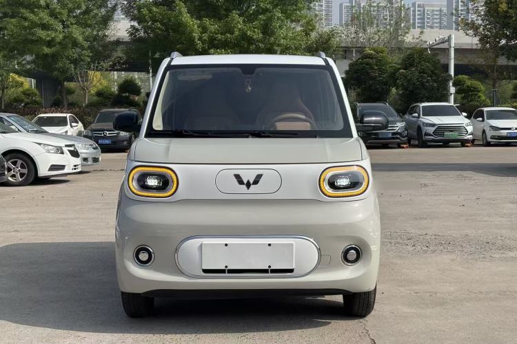 Used Wuling Hongguang MINIEV 2024 3rd Generation 215km Advanced Version