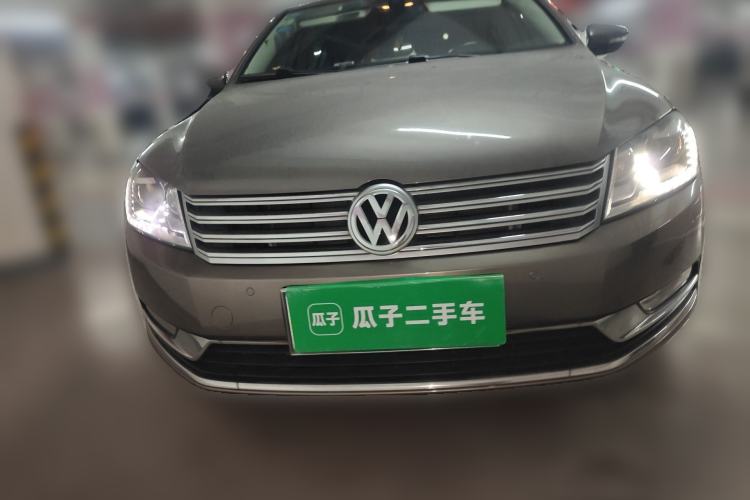 Used Volkswagen Magotan 2015 2.0 TSI Prestige Model Front