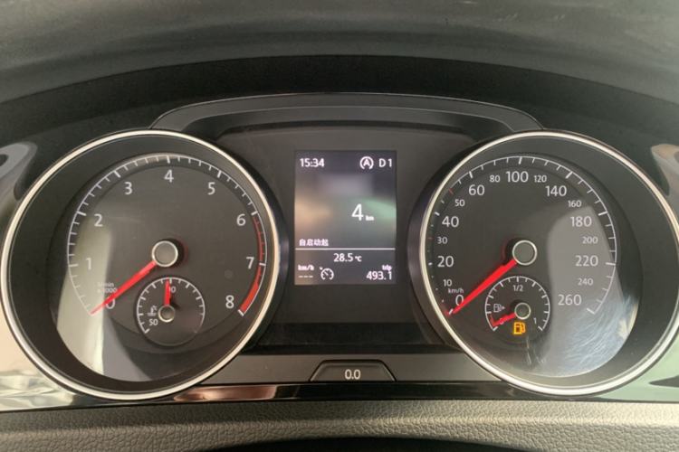 Used Volkswagen Golf 2016 1.4TSI Automatic R-Line Instrument Cluster