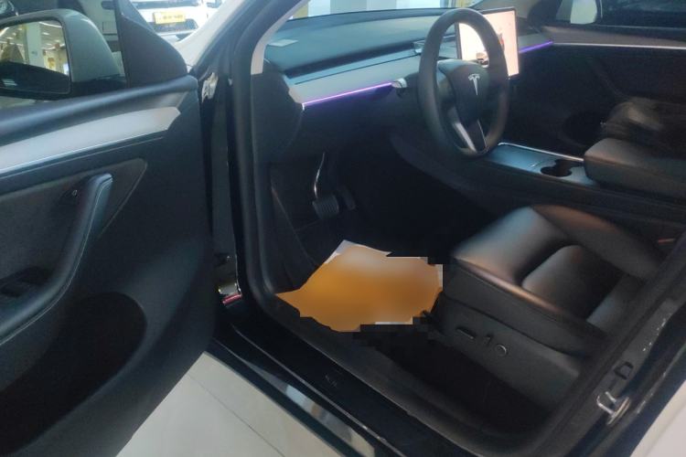 Used Tesla Model Y 2024 Rear-Wheel-Drive Version
