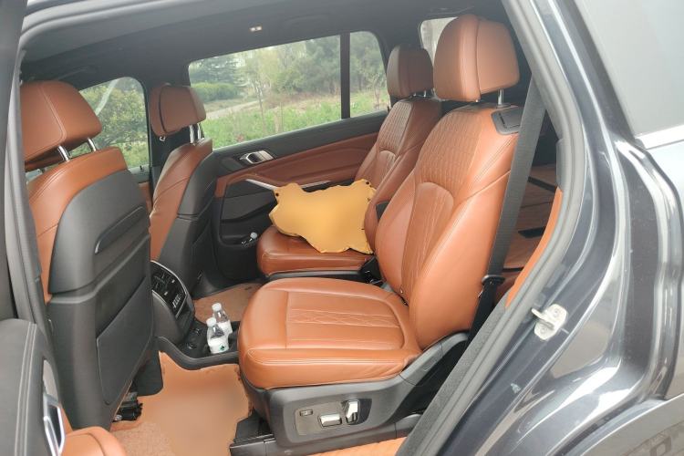 Used BMW X7 2021 xDrive40i Luxury M Sport Package