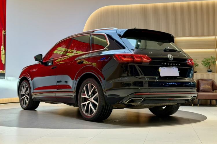 Used Volkswagen Touareg 2020 3.0 TSI Luxury Edition China VI Exterior 9