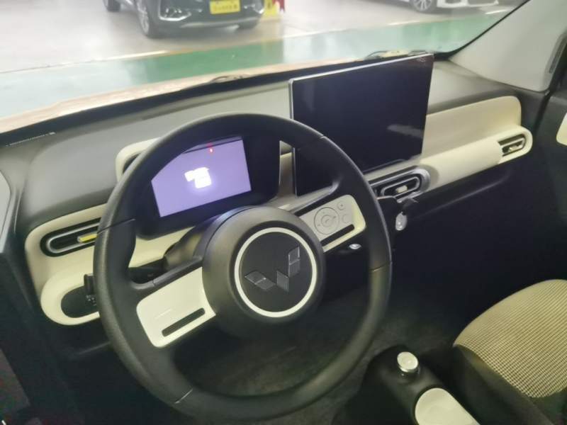 Used Wuling Hongguang MINIEV 2024 3rd Generation 215km Youth Edition — 9