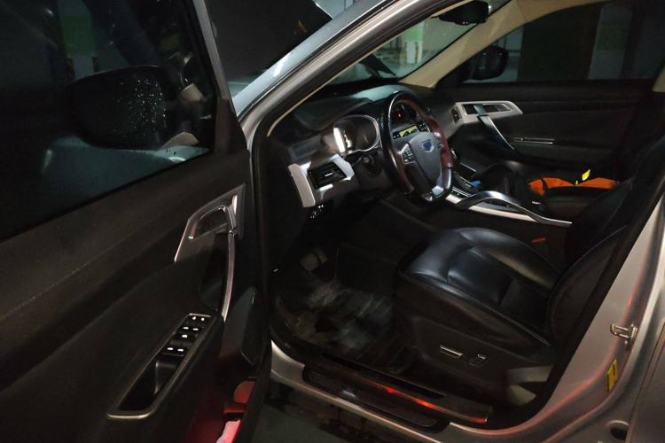 Used Geely Auto Emgrand X7 Sport 2016 1.8TD Automatic Smart Model
