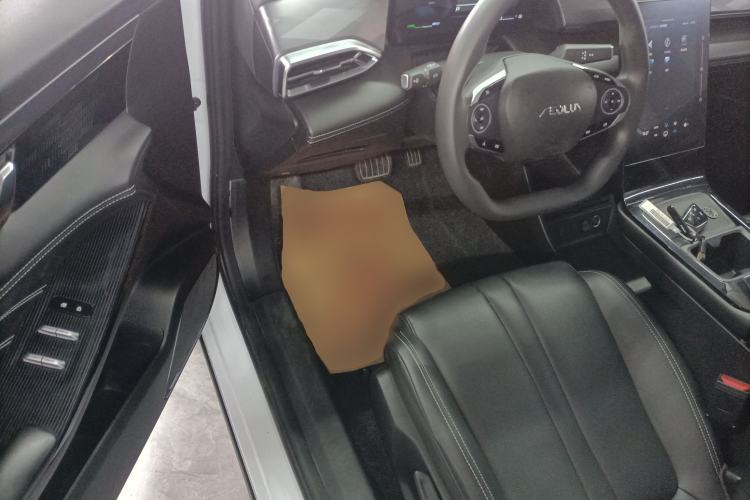 Used Dongfeng Aeolus SKY EV01 2023 445km PRO Driver Seat