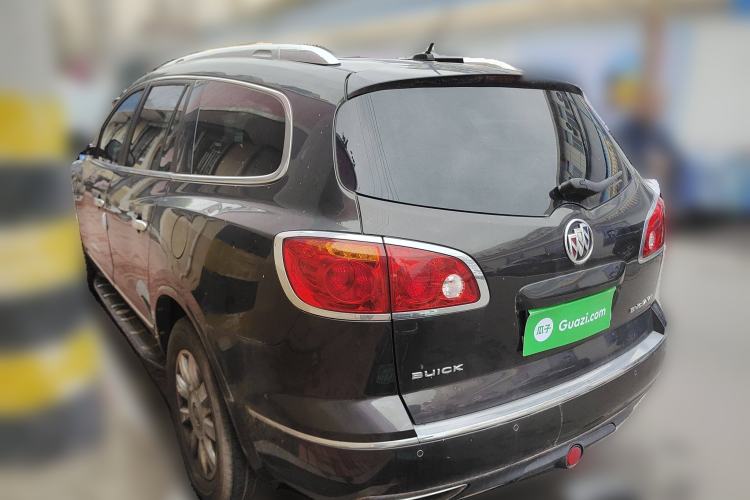 Used Buick Enclave 2014 3.6L Two-Wheel Drive Elite Comfort Version