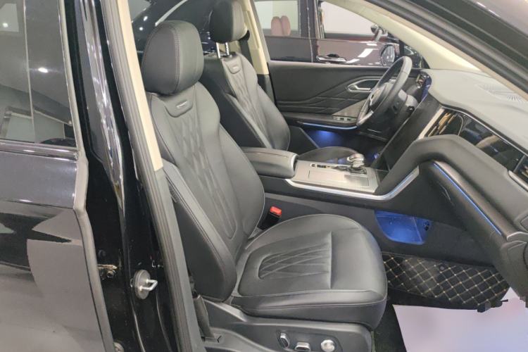 Used Hongqi HS7 PHEV 2024 2.0T PHEV Four-Wheel Drive Flagship Edition 6 Seats Right Front Seat