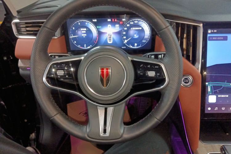 Used Hongqi HS7 2023 2.0T Automatic All-Wheel Drive Flagship Edition 7 Seats Steering Wheel