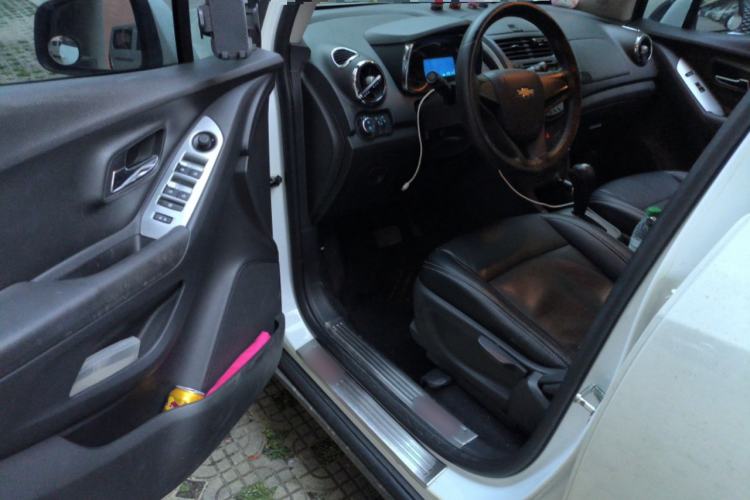 Used Chevrolet Trax 2016 1.4T Automatic Two-Wheel Drive Comfort Version with Sunroof