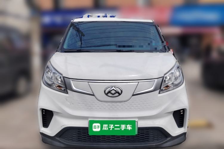 Used SAIC MAXUS EV30 2023 Pure-Electric Smart Logistics Expert with Long Wheelbase—Equipped with CATL Power Battery