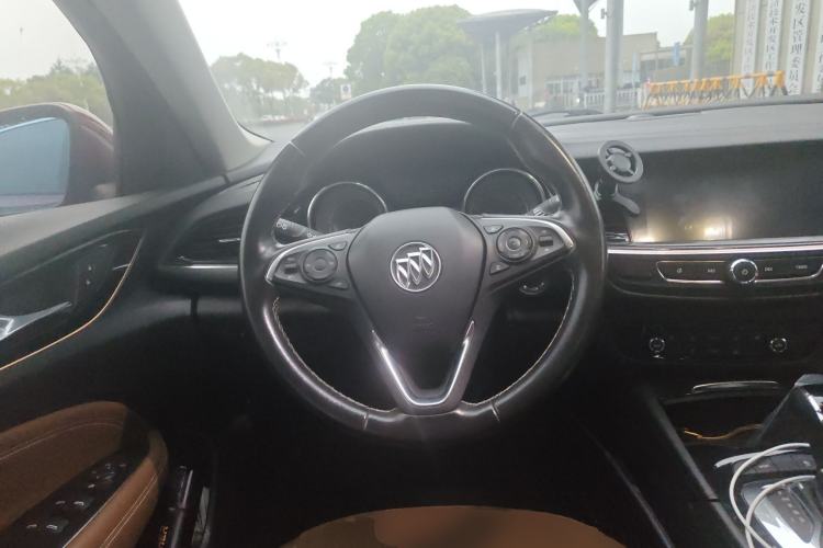 Used Buick Regal 2019 20T Luxury Model China V Standard Steering Wheel