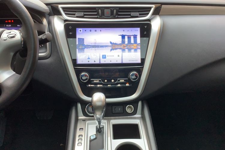 Used Nissan Murano 2021 2.5L XL Two-Wheel Drive Smart Connect Luxury Edition
