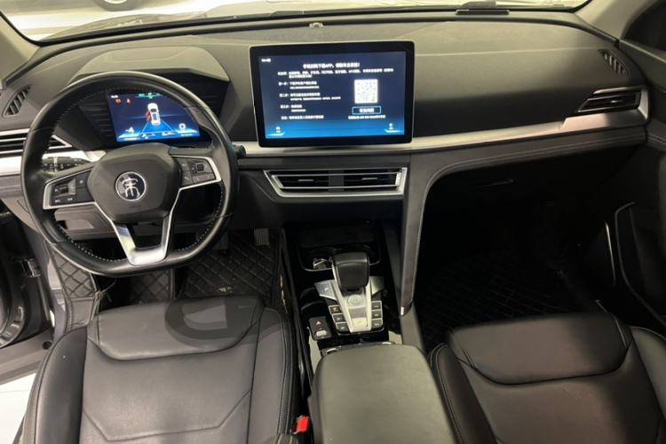 Used BYD Song Pro New Energy 2019 DM 1.5T Four-Wheel Drive Performance Edition Deluxe Model Interior 2