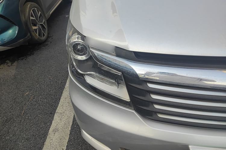 Used CHANGAN KAICHENG Ruixing M90 2017 2.0L Value Edition 6-Seater Hatchback 4G94S