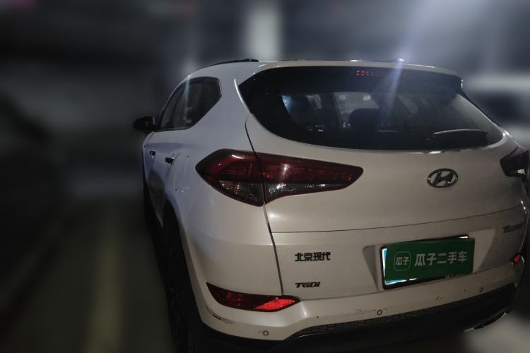 Used Hyundai Tucson 2015 1.6T Dual-Clutch Two-Wheel-Drive Leading Model

