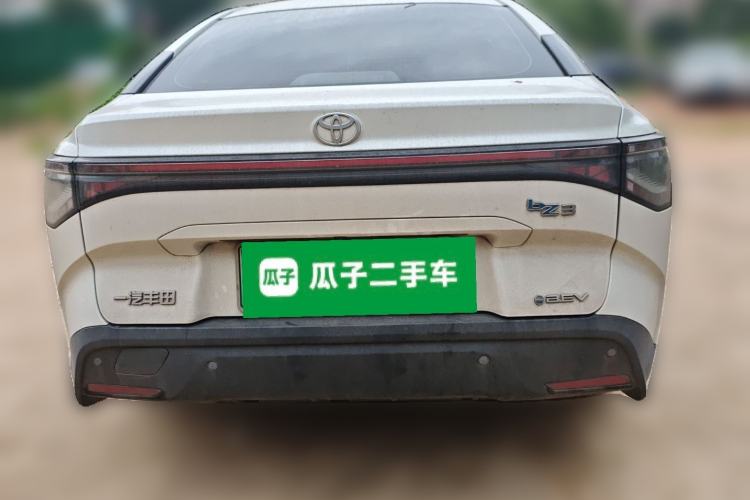 Used Toyota bZ3 2023 517 km Elite PRO Rear