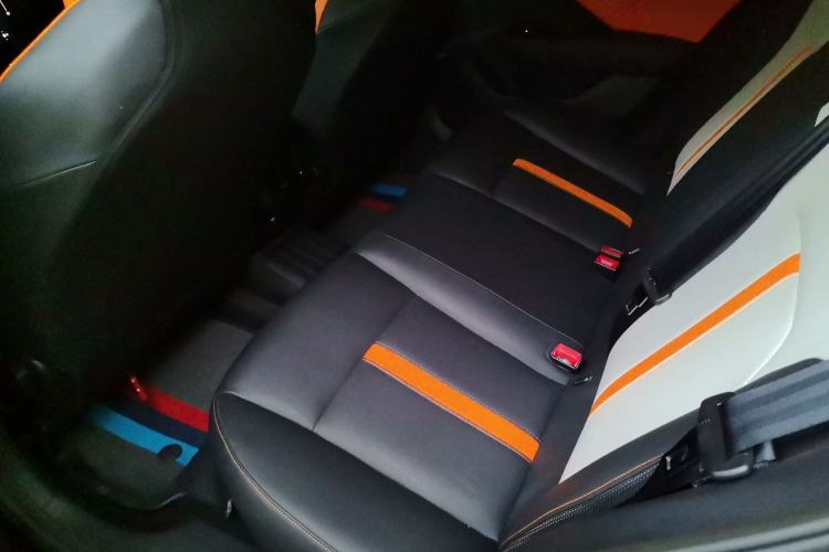 Used Dongfeng Aeolus Yixuan 2023 Mach Edition 1.5L Automatic Chasing Shadow Version Left Rear Seat